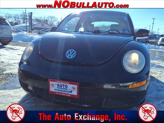 2008 Volkswagen New Beetle Triple White PZEV:RS25106