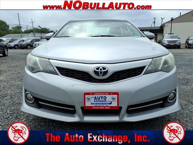 2014 Toyota Camry SE:RS25151