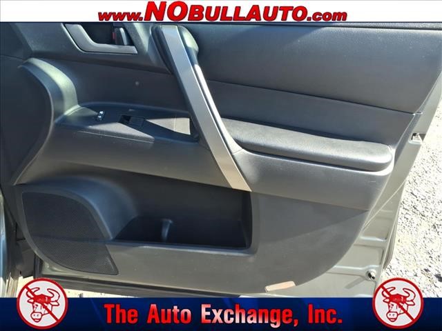 2012 Toyota Highlander Base:RS25206