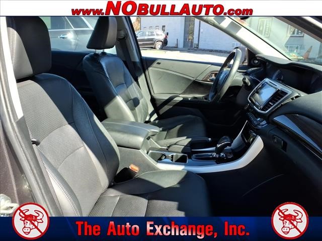 2016 Honda Accord EX-L:RS25199