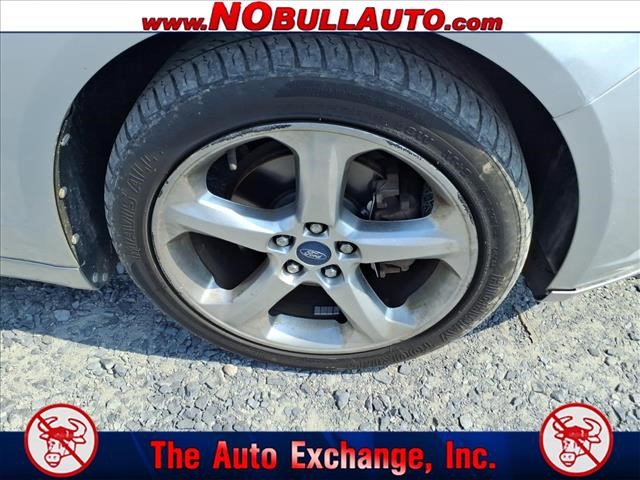 2013 Ford Fusion SE:RS25197