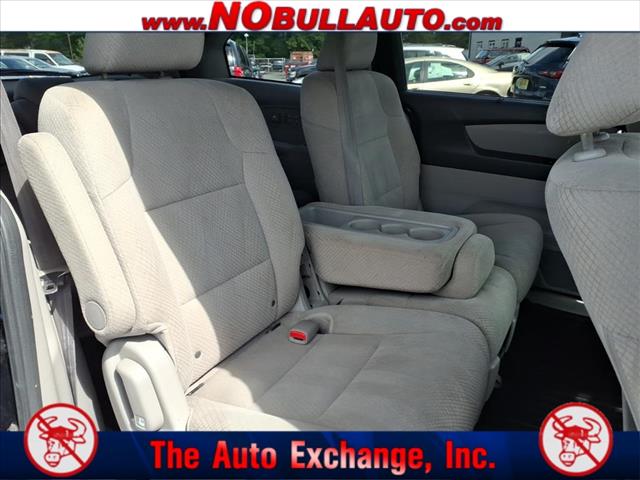 2016 Honda Odyssey SE:RS25057