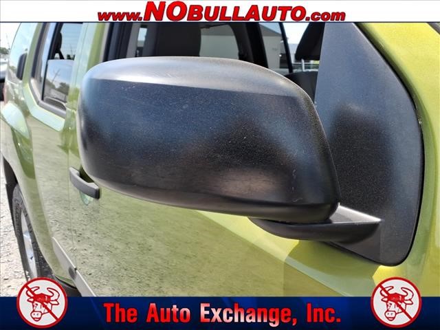 2011 Nissan Xterra S:RS25153
