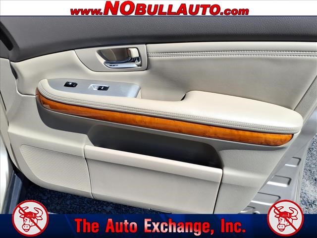 2004 Lexus RX 330 Base:RS25186