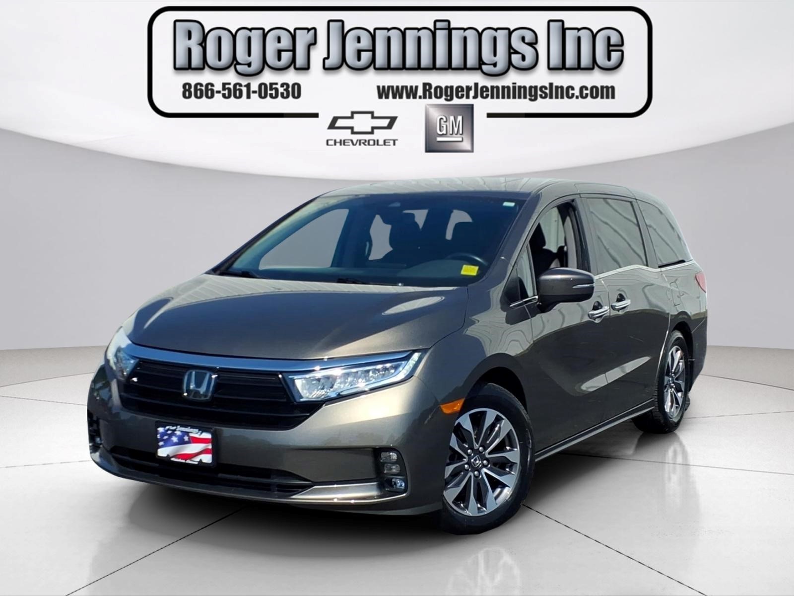 Pacific Pewter Metallic (by) 2022 Honda Odyssey Minivan Front-Wheel Drive Automatic