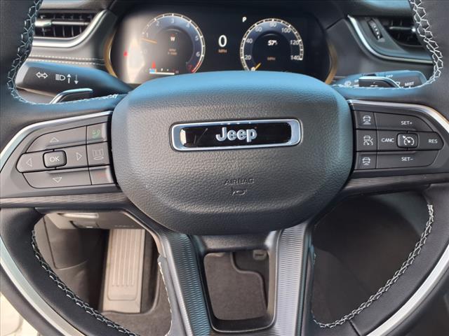2025 Jeep Grand Cherokee Laredo X