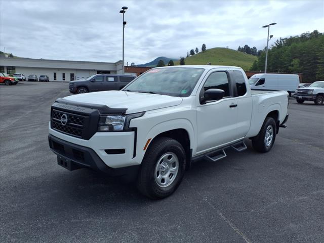 2022 Nissan Frontier S