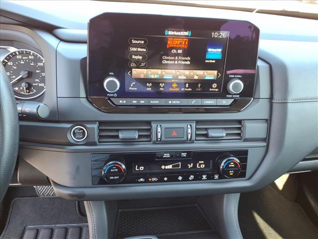 2024 Nissan Pathfinder S