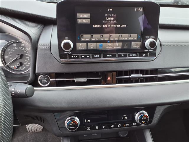 2024 Mitsubishi Outlander ES