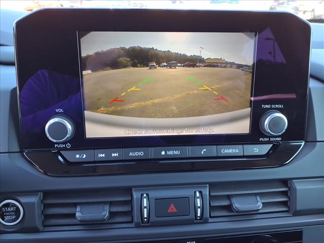 2024 Nissan Pathfinder S