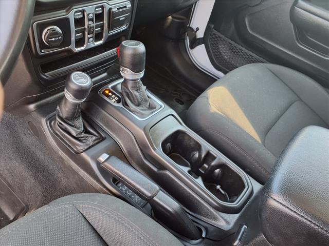 2022 Jeep Gladiator Sport