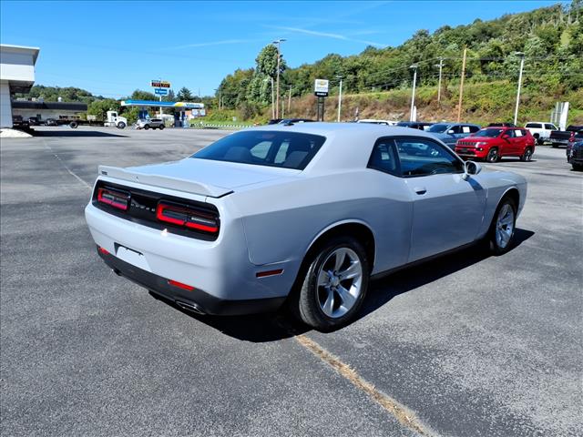 2021 Dodge Challenger SXT