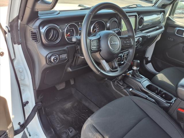 2022 Jeep Gladiator Sport