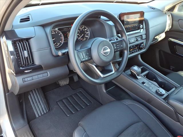 2024 Nissan Pathfinder S