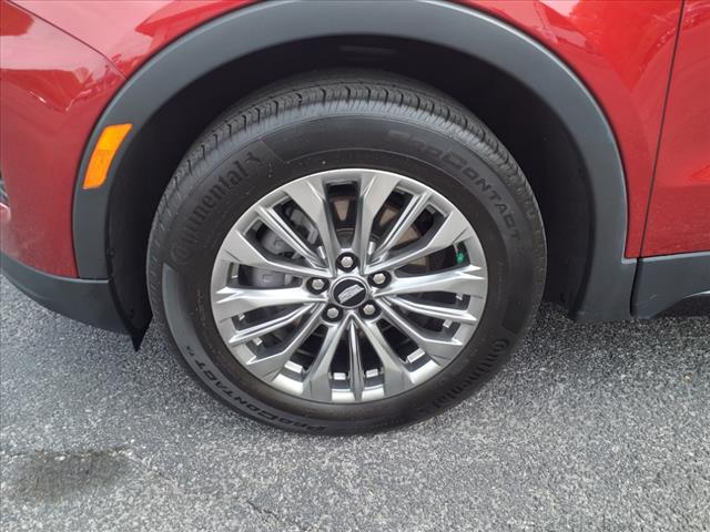 2024 Cadillac XT4 Premium Luxury