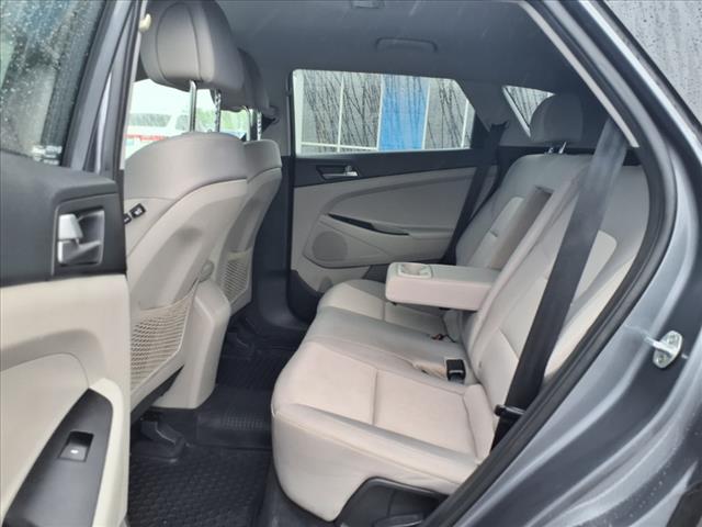 2018 Hyundai TUCSON SE