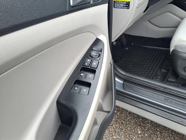 2018 Hyundai TUCSON SE