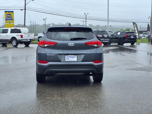 2018 Hyundai TUCSON SE