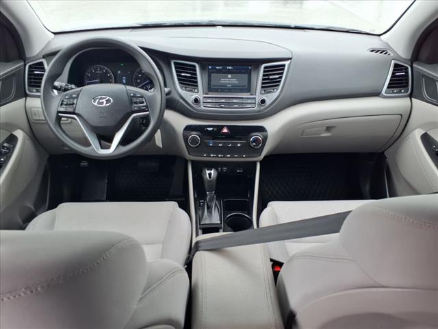2018 Hyundai TUCSON SE