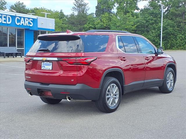 2023 Chevrolet Traverse LT Cloth