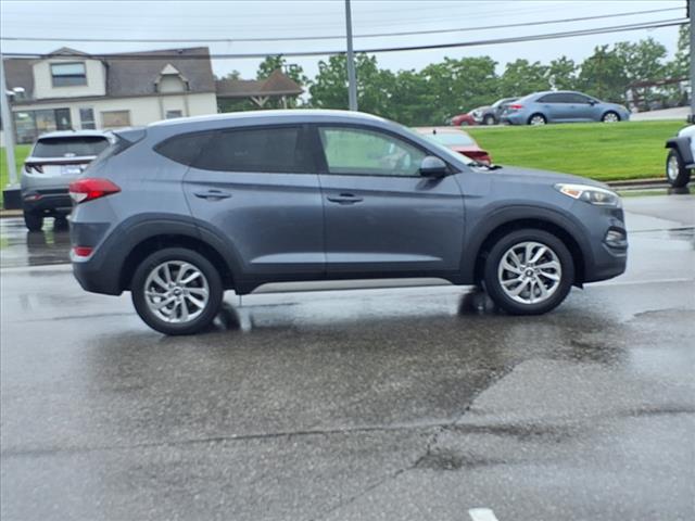 2018 Hyundai TUCSON SE