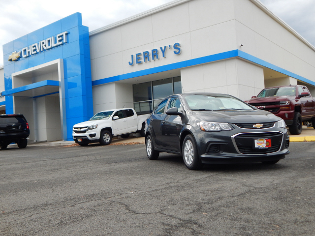 New 2017 Chevrolet Sonic LT for sale by Jerry's Leesburg Chevrolet in Leesburg, VA