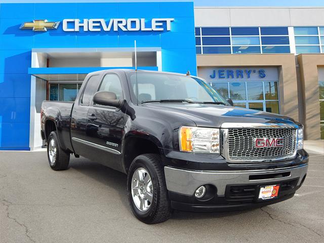 Preowned 2012 GMC Sierra SLE Z71 for sale by Jerry's Chevrolet, INC. in Leesburg, VA