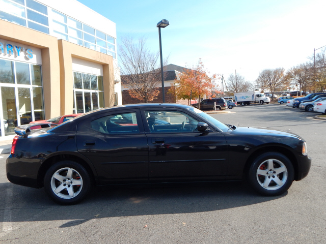 Preowned 2010 Dodge Charger SXT for sale by Jerry's Chevrolet, INC. in Leesburg, VA