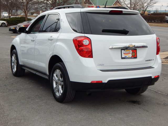 Preowned 2011 Chevrolet Equinox LT 1LT for sale by Jerry's Chevrolet, INC. in Leesburg, VA