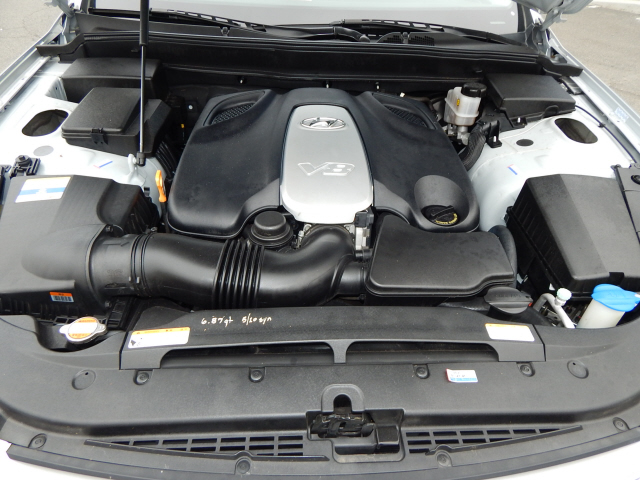 Preowned 2011 HYUNDAI Genesis 4.6l V8   Nav for sale by Jerry's Chevrolet, INC. in Leesburg, VA