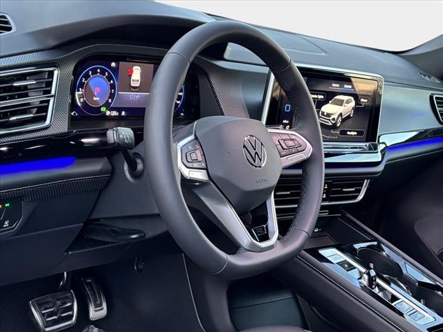 2025 Volkswagen Atlas Cross Sport 2.0T SEL R-Line