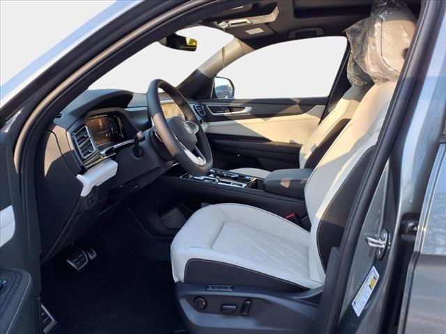 2025 Volkswagen Atlas Cross Sport 2.0T SEL Premium R-Line