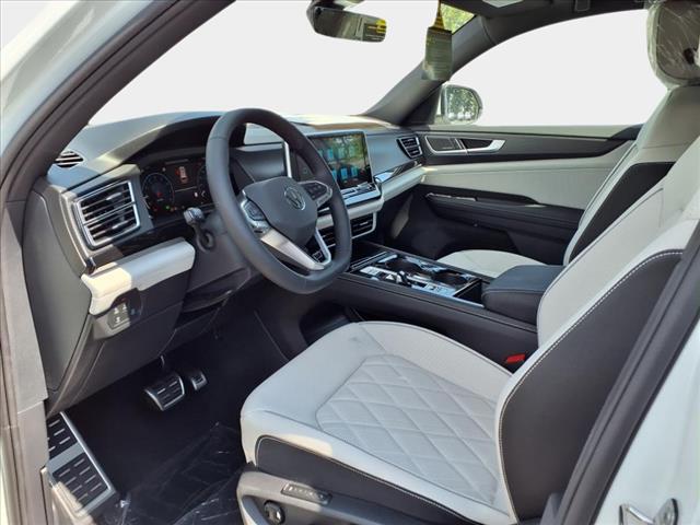 2025 Volkswagen Atlas Cross Sport 2.0T SEL Premium R-Line