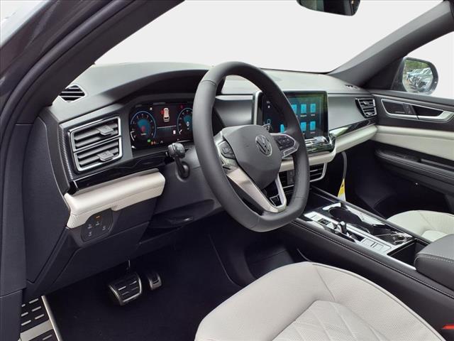 2025 Volkswagen Atlas Cross Sport 2.0T SEL Premium R-Line