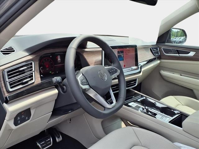 2025 Volkswagen Atlas 2.0T SEL Premium R-Line