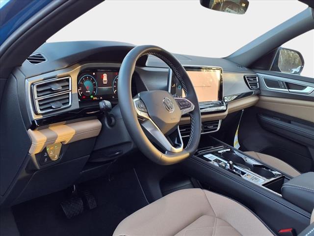 2025 Volkswagen Atlas Cross Sport 2.0T SE w/Technology