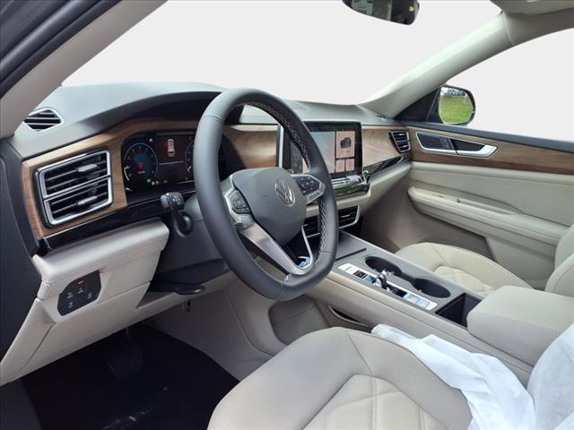 2025 Volkswagen Atlas 2.0T SE