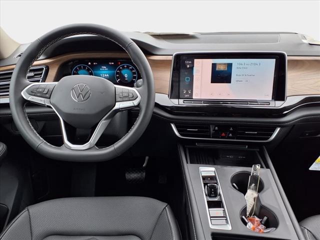 2025 Volkswagen Atlas 2.0T SE
