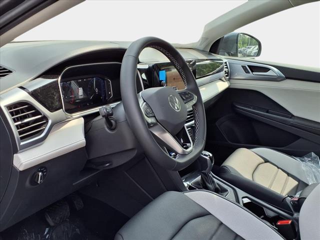 2025 Volkswagen Taos 1.5T SEL
