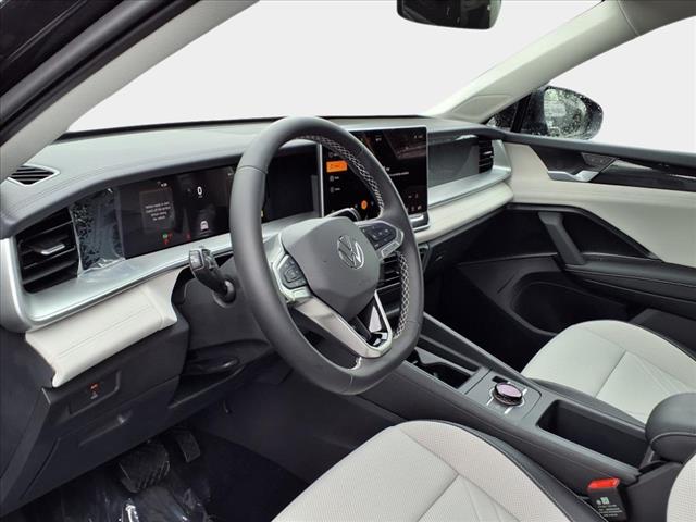 2025 Volkswagen Tiguan 2.0T SE