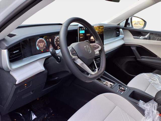 2025 Volkswagen Tiguan 2.0T SE