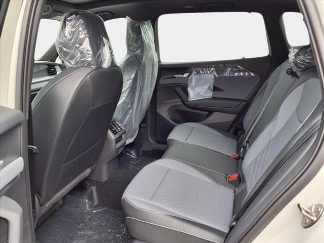 2025 Volkswagen Tiguan 2.0T SE R-Line Black
