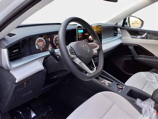 2025 Volkswagen Tiguan 2.0T SE