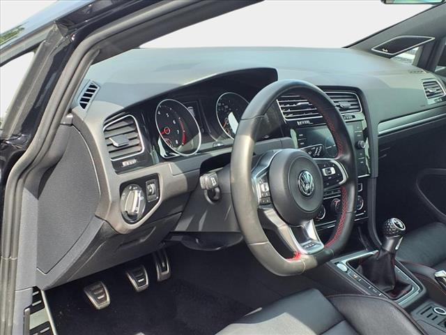 2019 Volkswagen Golf GTI SE