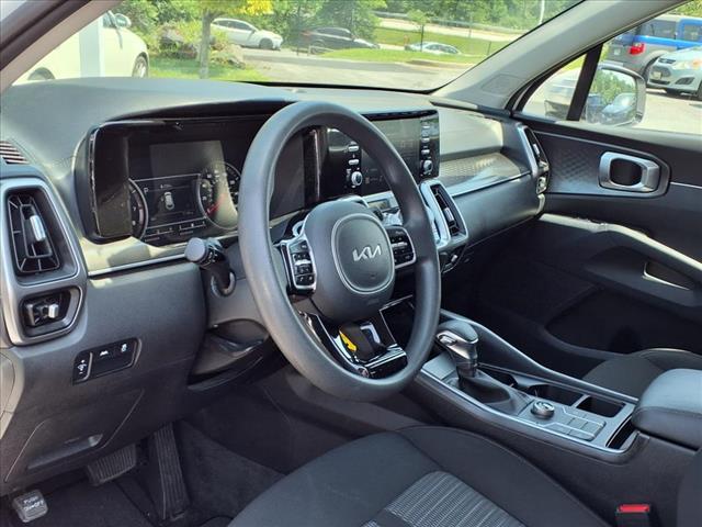 2022 Kia Sorento LX