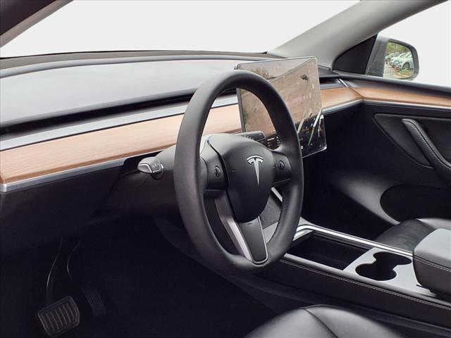 2024 Tesla Model Y Standard Range