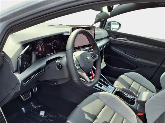 2025 Volkswagen Golf GTI Autobahn