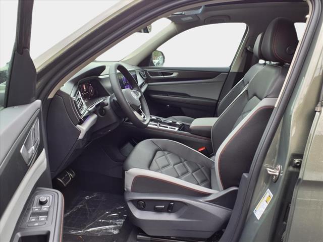 2025 Volkswagen Atlas 2.0T Peak Edition SE