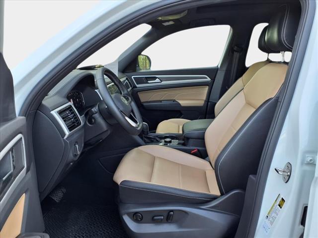 2022 Volkswagen Atlas Cross Sport 2.0T SE w/Technology
