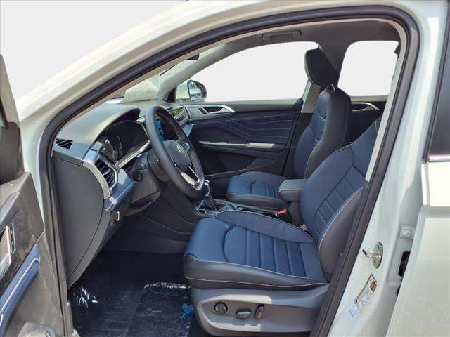 2025 Volkswagen Taos 1.5T SEL